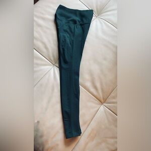 Lululemon Leggings Tights Flow & Go Crop Deep Green‎ Solid Dark Compression Knit